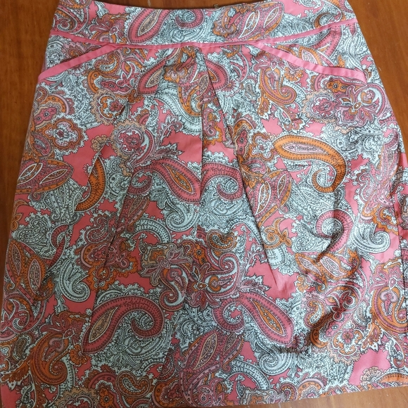 H&M skirt size 6 - Picture 2 of 3